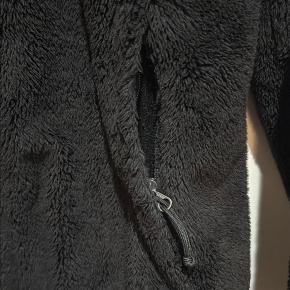 The North Face Women's Black Teddy Jacket - Picture 6 of 8